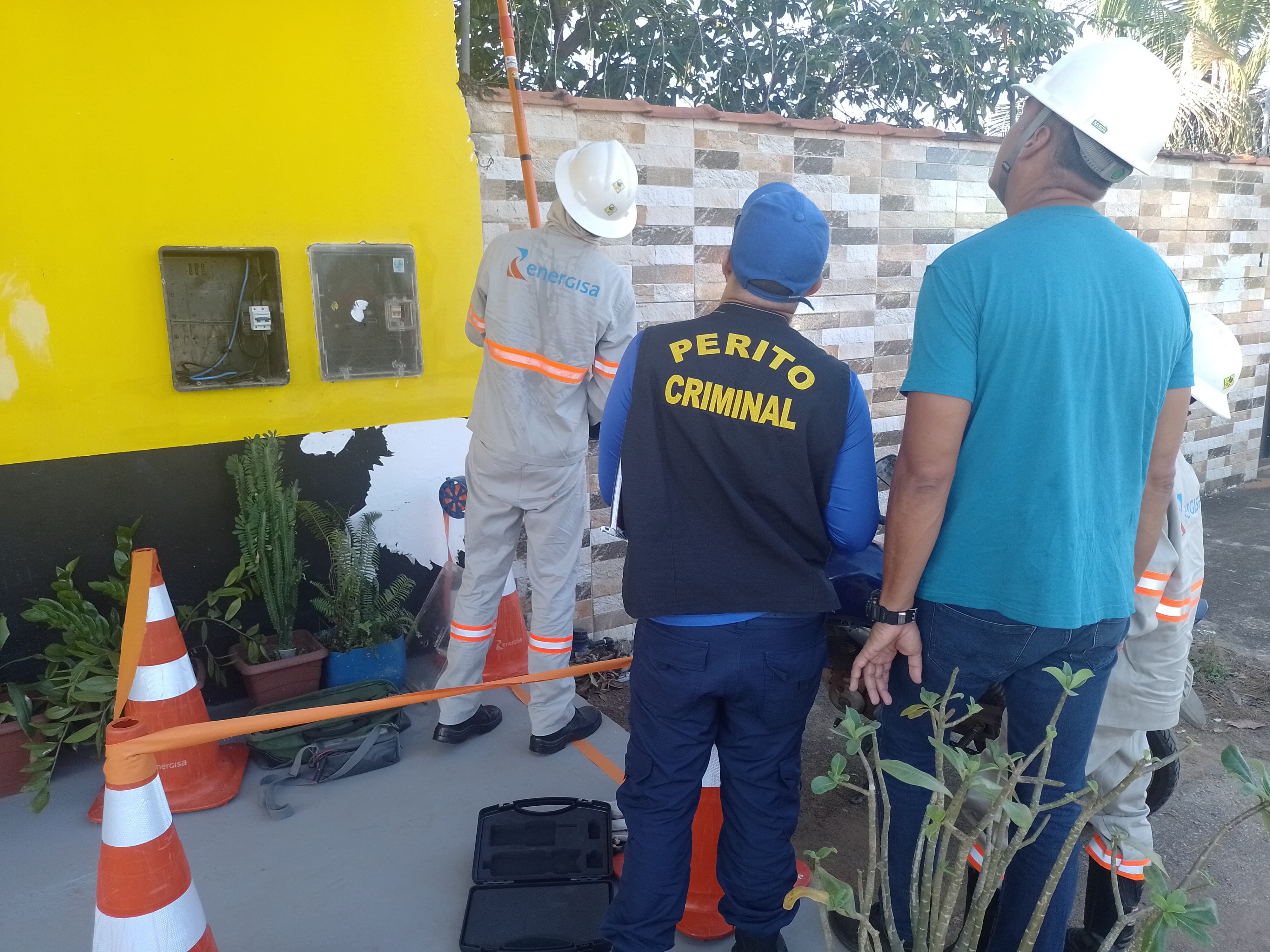 CRENTE NA IMPUNIDADE - Prisão por furto de energia em PV